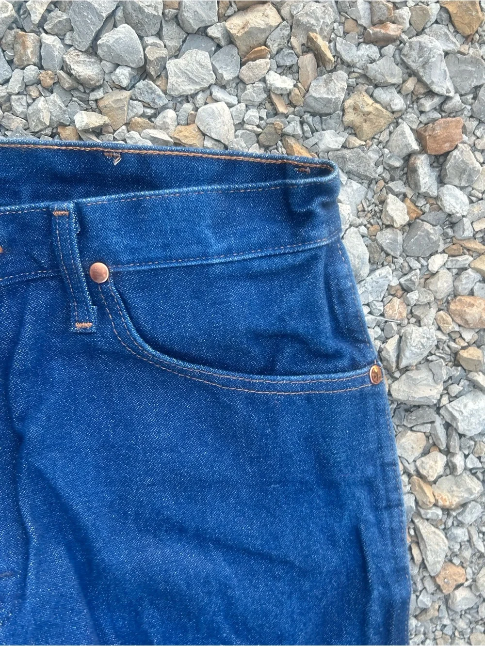 Wrangler Blue Denim Jeans with Orange Stitching 33x32